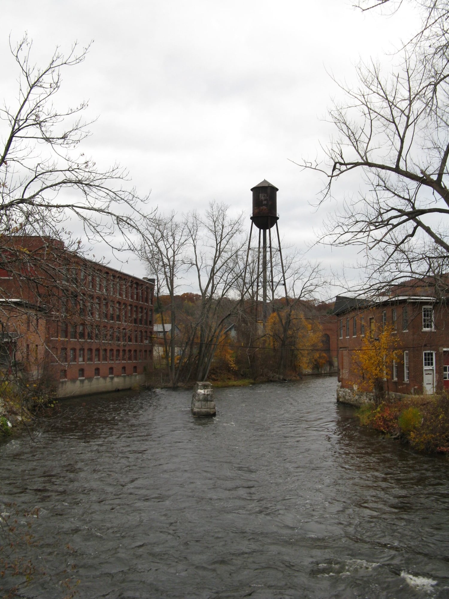 The Housatonic River flows through the village of Housatonic, Massachusetts.